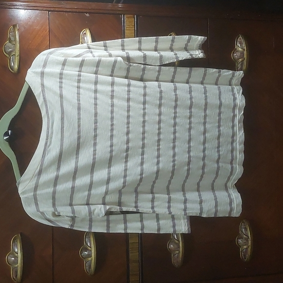 SPLENDID TOP - Picture 3 of 4